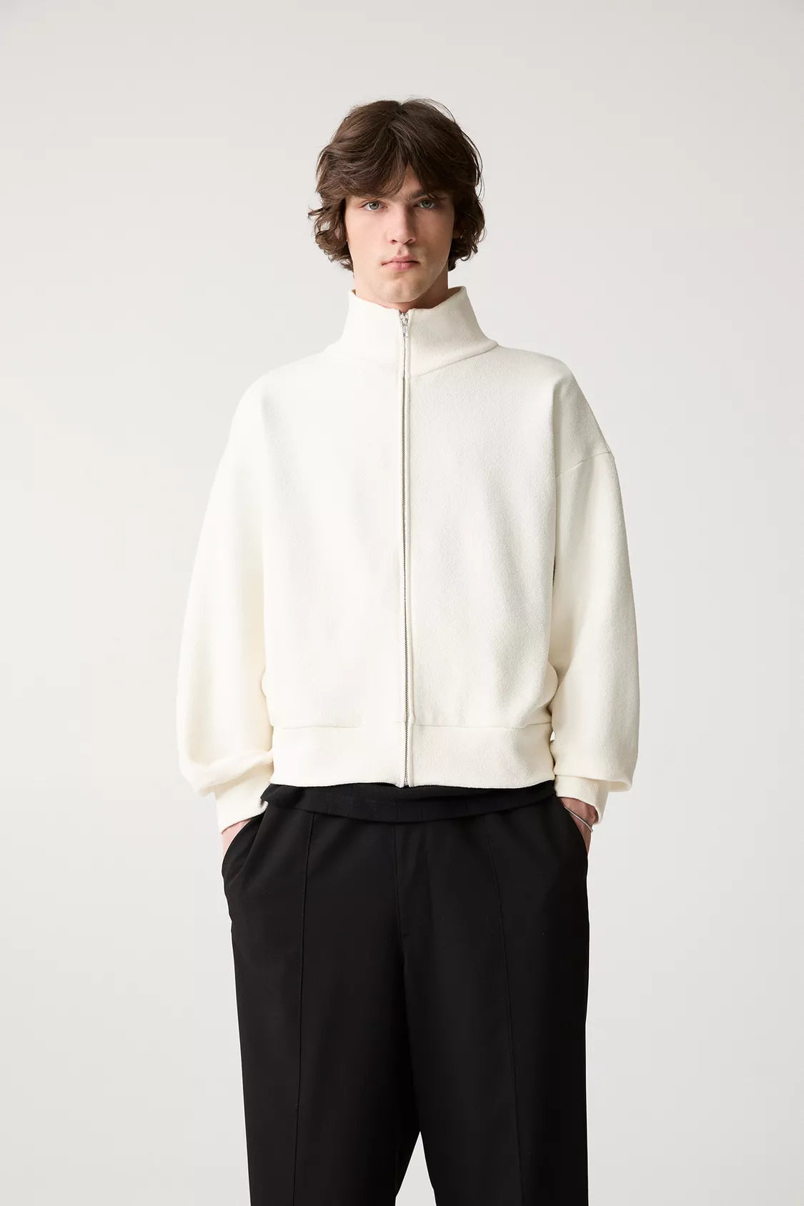 Cropped sweatshirt with zip