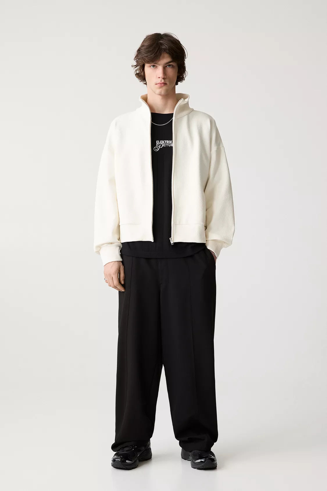 Cropped sweatshirt with zip