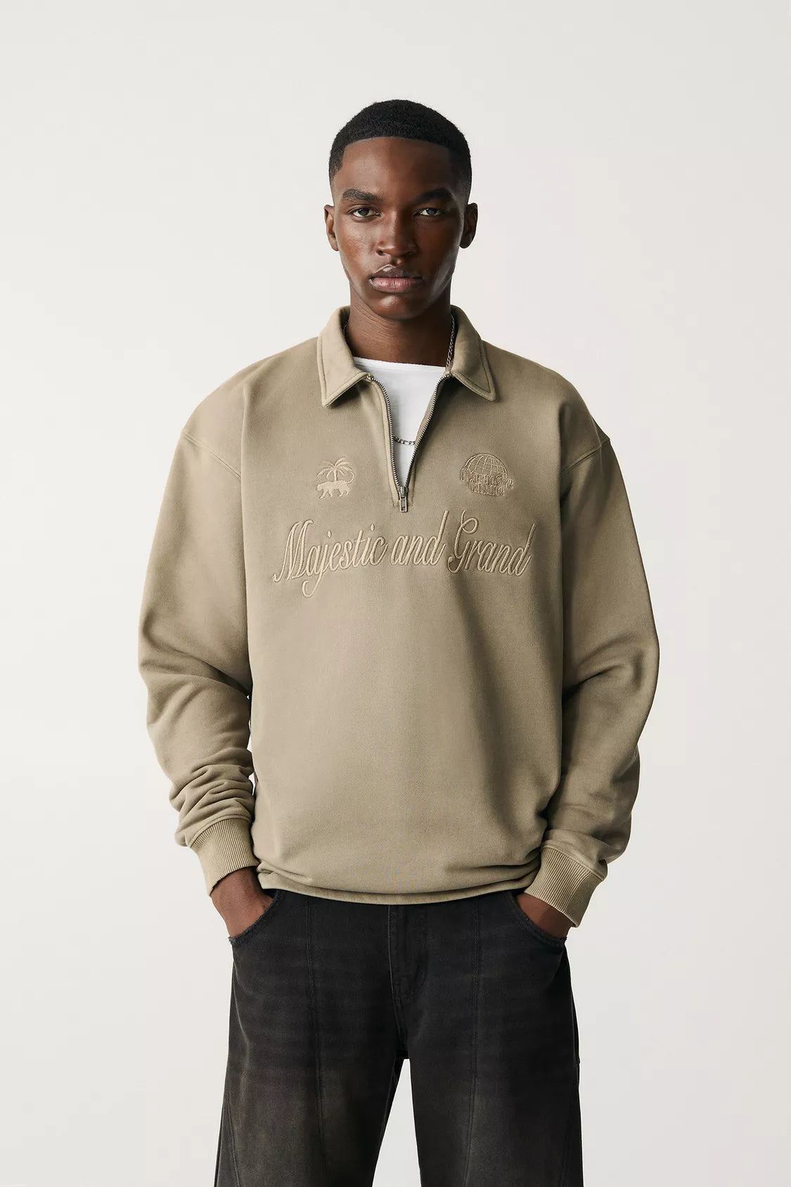 Zip-up sweatshirt with polo collar